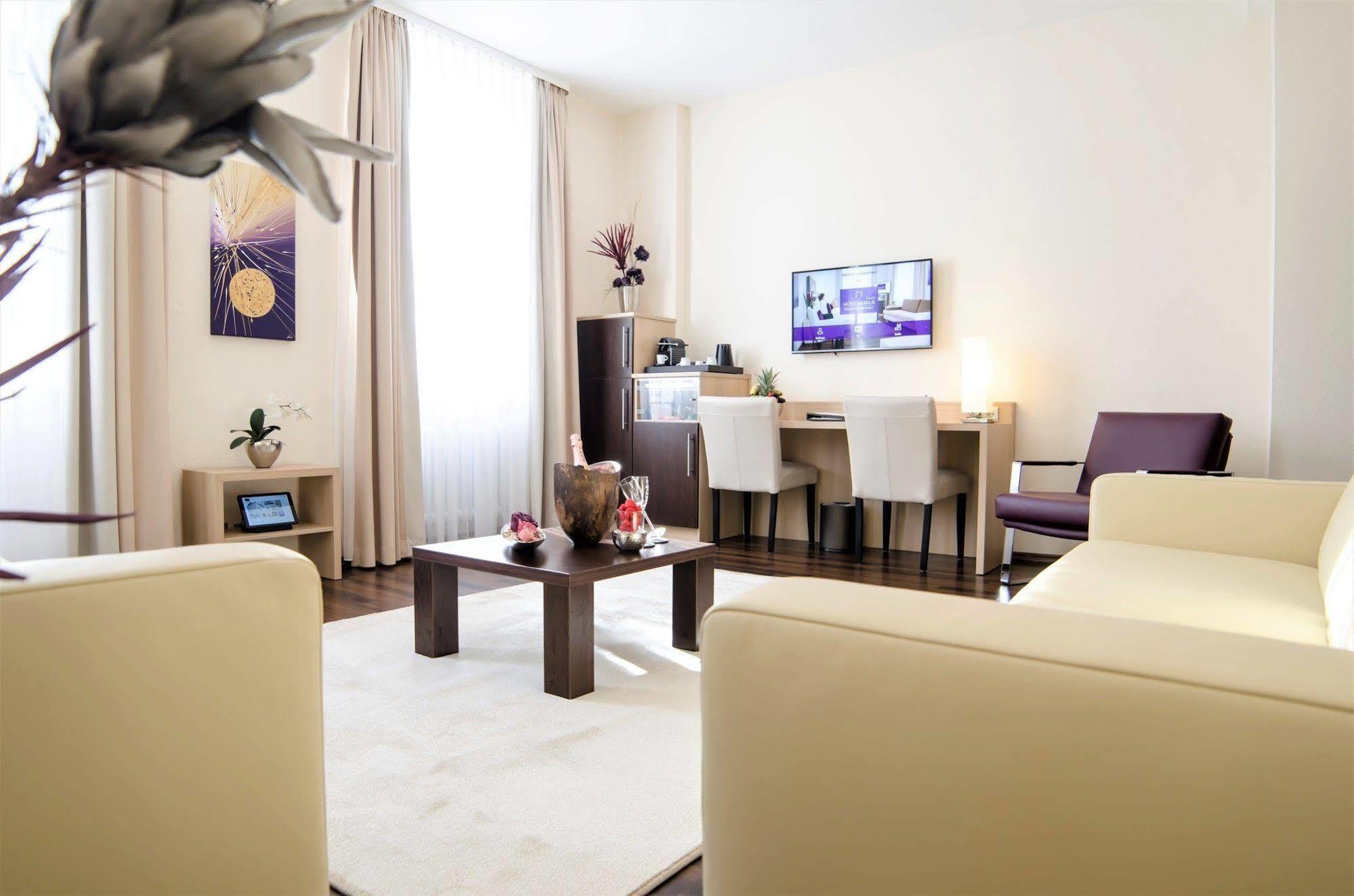 Hotel Merkur Baden-Baden Luaran gambar